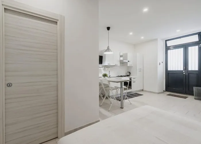 Appartement Black And White Catánia