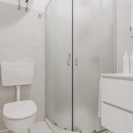 Black And White Appartement